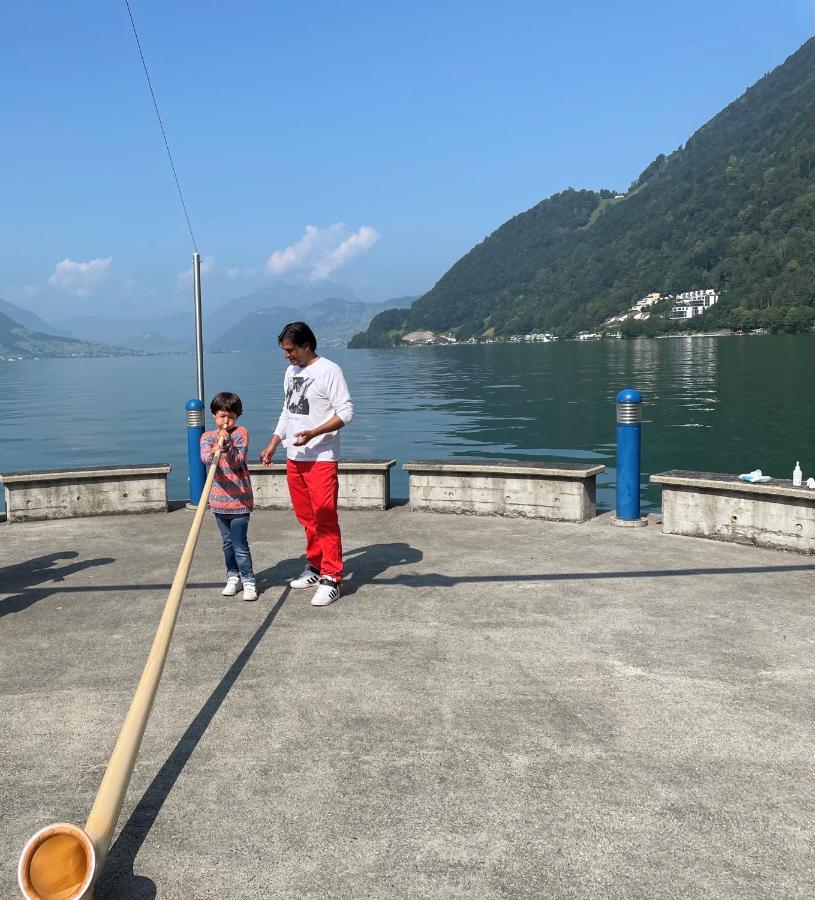 Ferienwohnungen Mit 4 Betten In Gersau Direkt Am Vierwaldstaettersee Esterno foto